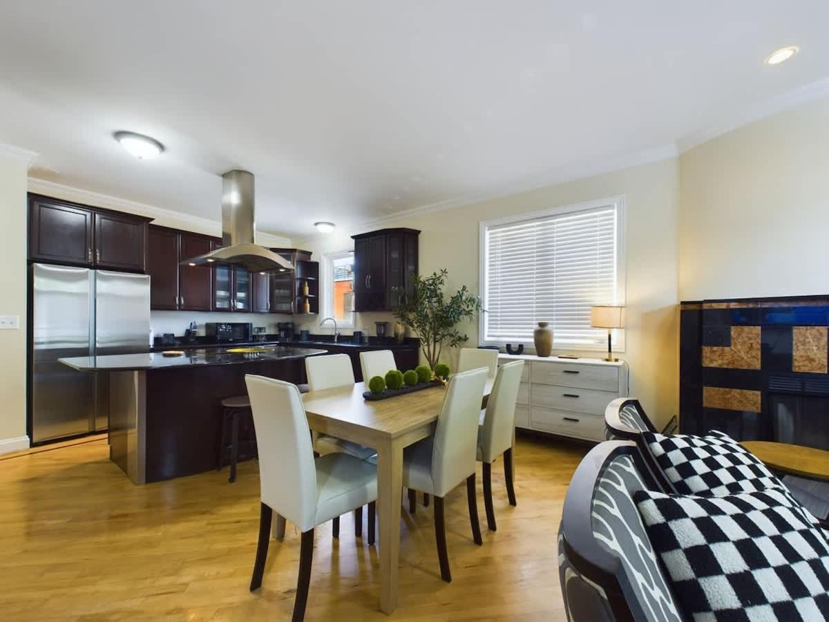 Luxe 4Br With Hot Tub & Game Room Σικάγο Εξωτερικό φωτογραφία